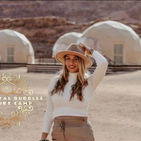 Rum Royal Bubbles Luxury Camp Lägenhet Wadi Rum Exteriör bild