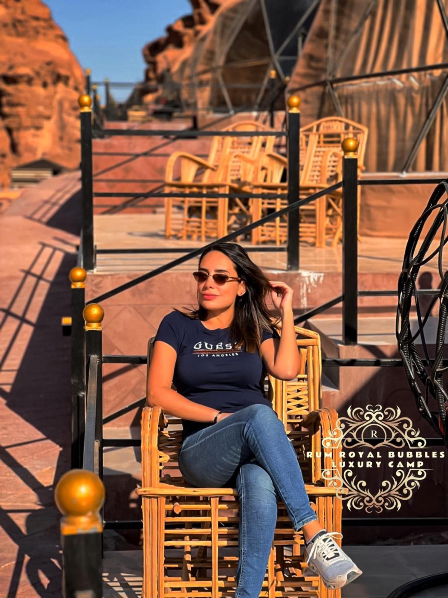 Rum Royal Bubbles Luxury Camp Lägenhet Wadi Rum Exteriör bild
